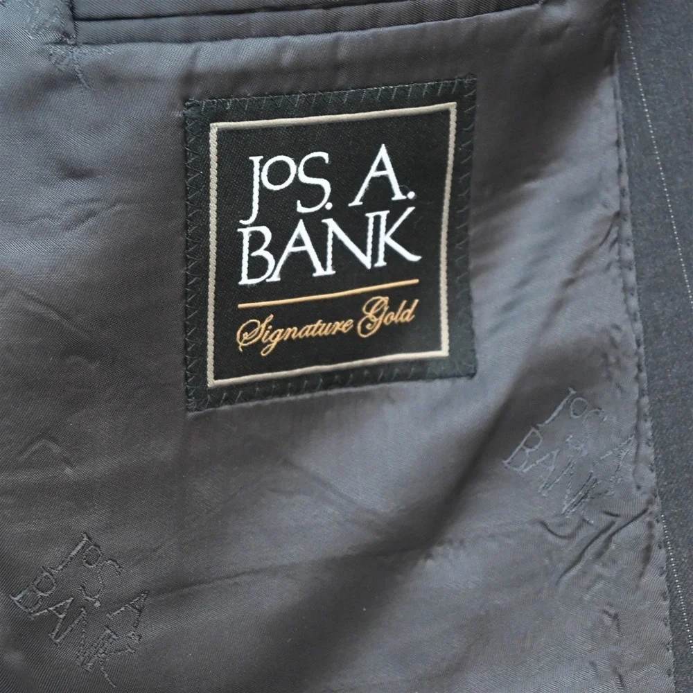 Jos A Bank 42S 38x30 Gray Striped 100% Wool Mens Jacket Pants Suit